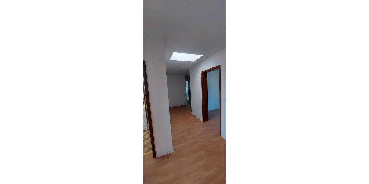 Erdgeschoßwohnung Hessisch Oldendorf - 2 Zimmer, 86 m&sup2;, 690&euro; | Angebot:24770302