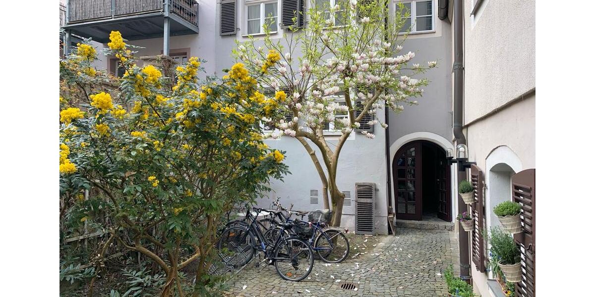 Hochparterre Regensburg Kumpfmühl - 1 Zimmer, 25 m&sup2;, 1.125&euro; | Angebot:26133083