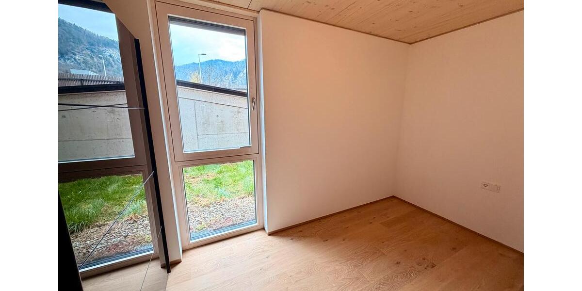 Erdgeschoßwohnung Kiefersfelden - 3 Zimmer, 69 m&sup2;, 1.800&euro; | Angebot:26045177