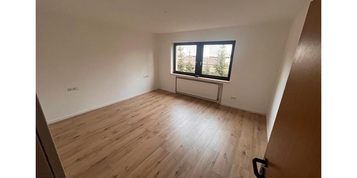 Etagenwohnung Schlangen - 2 Zimmer, 70 m&sup2;, 550&euro; | Angebot:24981048