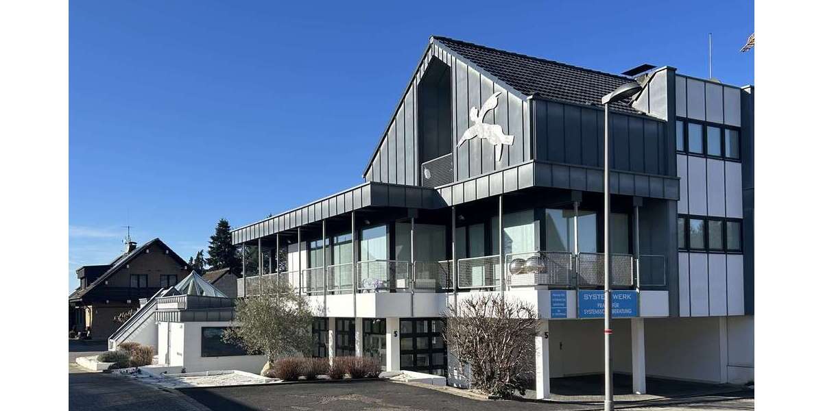 Etagenwohnung Hennef - 4 Zimmer, 154 m&sup2;, 2.000&euro; | Angebot:26077554