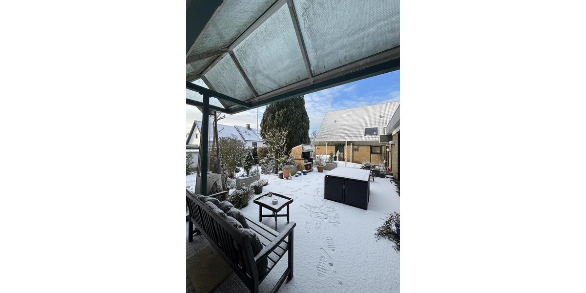 Einfamilienhaus Neumünster Böcklersiedlung - 5 Zimmer, 190 m&sup2;, 1.900&euro; | Angebot:25756445