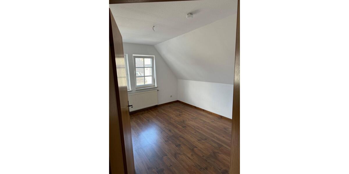 Maisonettenwohnung Herborn - 4 Zimmer, 100 m&sup2;, 750&euro; | Angebot:26049643