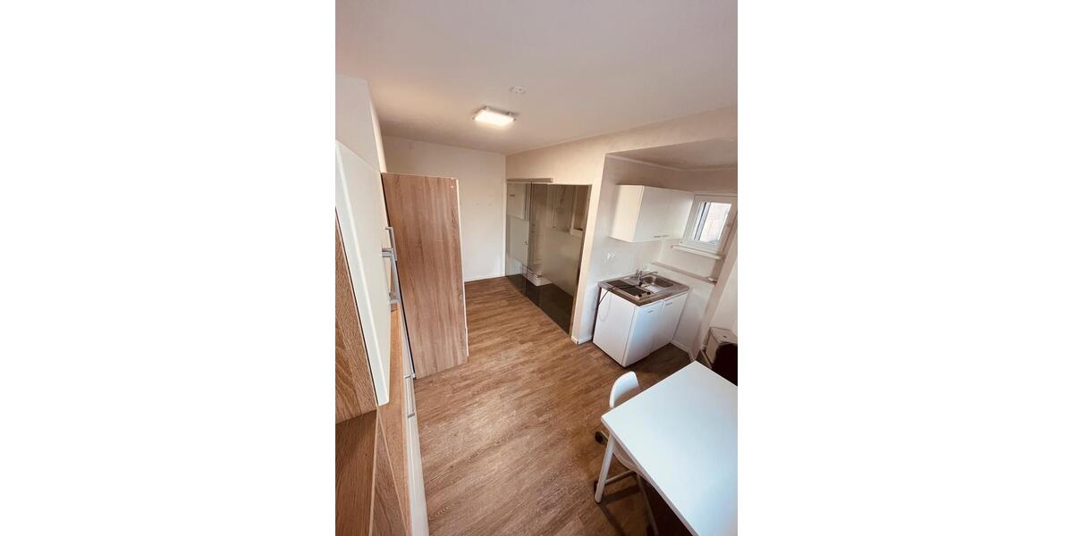 All-Inclusive-Wohnen ZENTRUM möbliertes Micro-Apartment inkl. Bad 1 zimmer