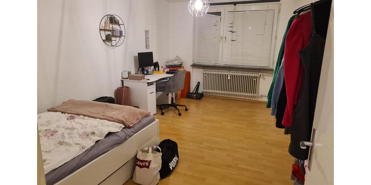 WG-Zimmer in Kassel (Vorderer Westen) 3 zimmer