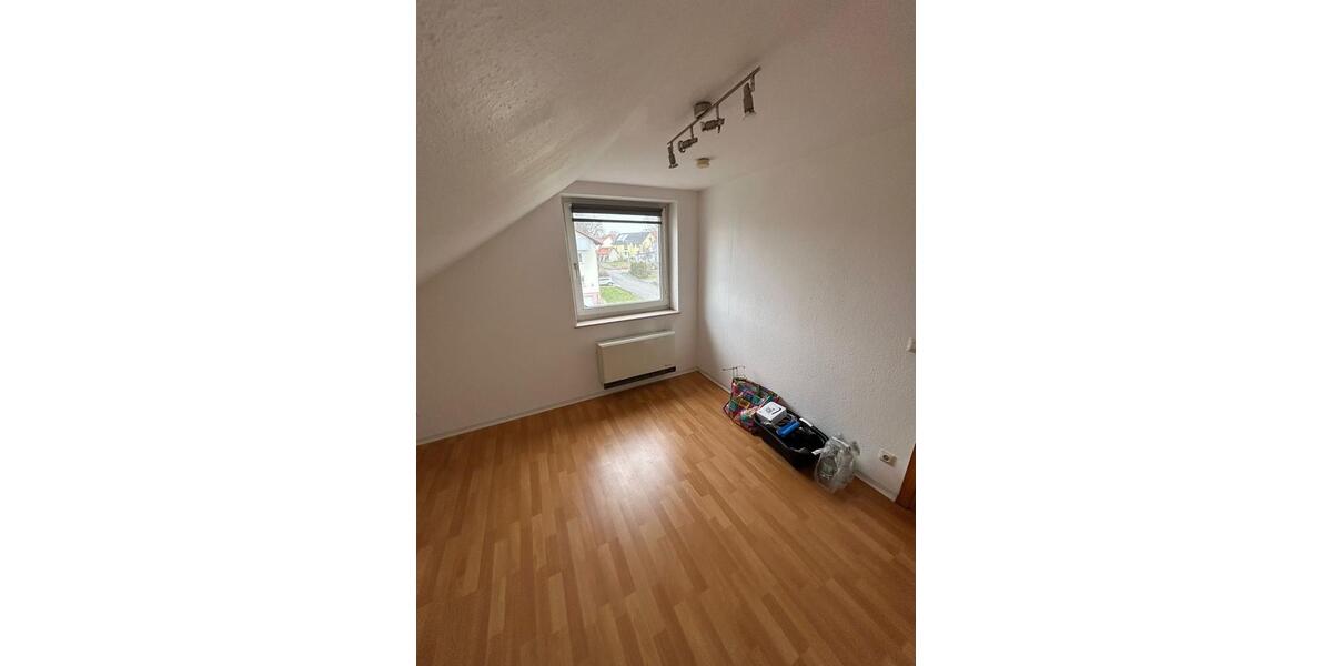 Dachgeschoßwohnung Winterlingen - 4 Zimmer, 60 m&sup2;, 550&euro; | Angebot:25948437