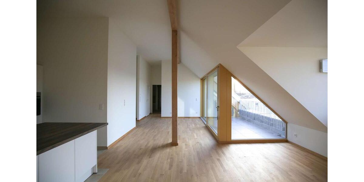 Dachgeschoßwohnung Markkleeberg - 2 Zimmer, 87 m&sup2;, 1.734&euro; | Angebot:24176576