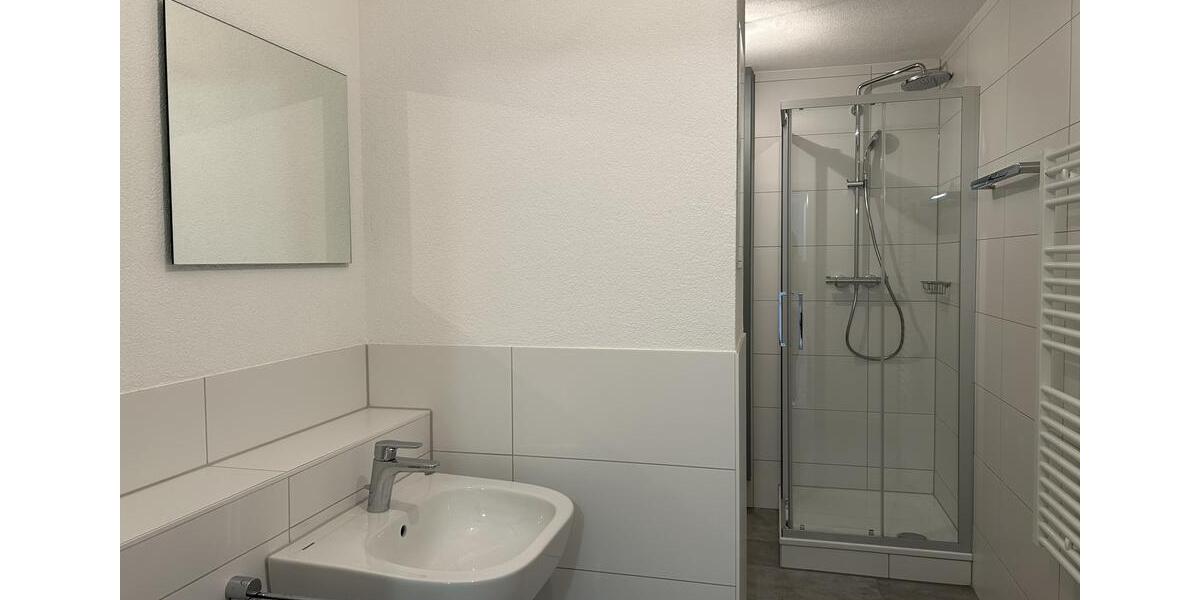 Etagenwohnung Wehr - 3 Zimmer, 100 m&sup2;, 1.200&euro; | Angebot:23878046