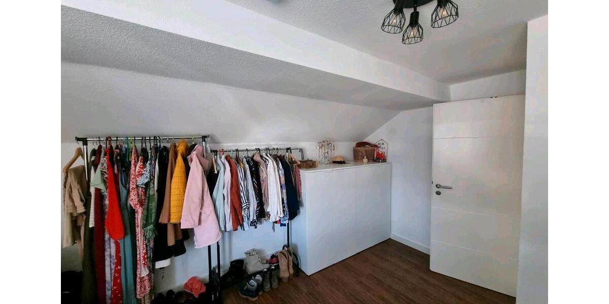 Etagenwohnung Zülpich - 3 Zimmer, 86 m&sup2;, 700&euro; | Angebot:26270998