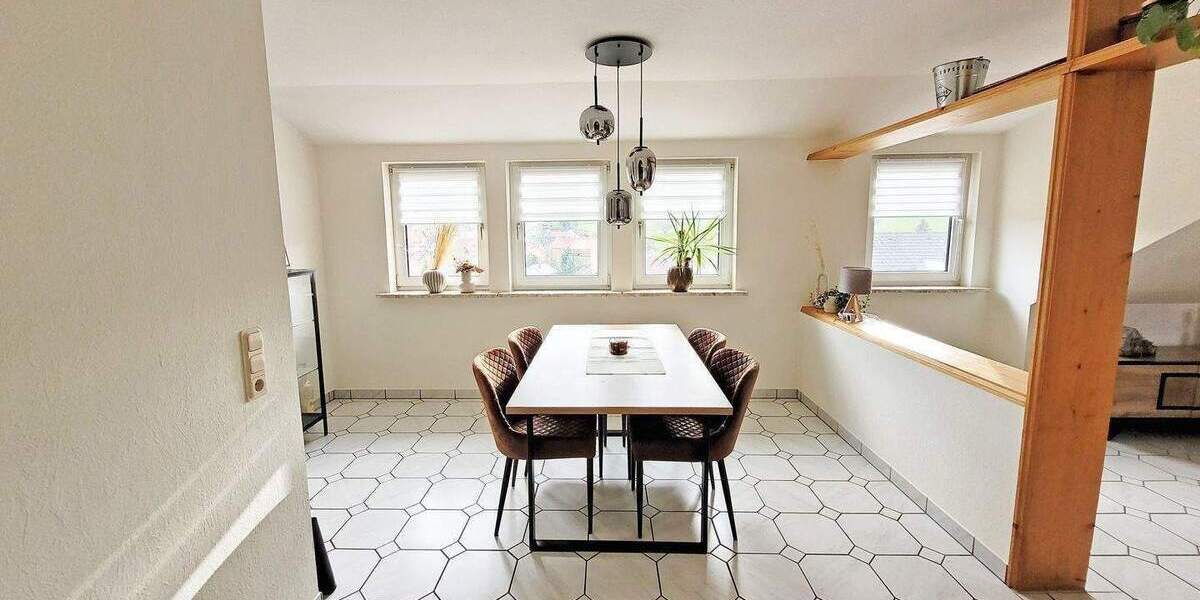 Etagenwohnung Neuenstein Mühlbach - 3 Zimmer, 93 m&sup2;, 550&euro; | Angebot:26686392