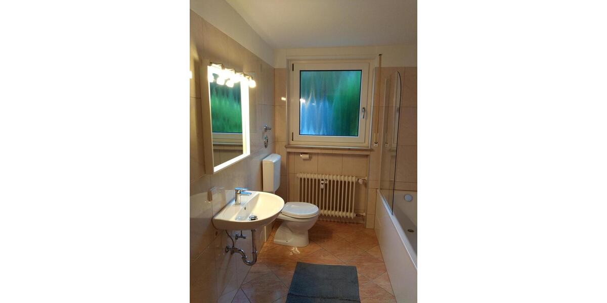 Einziehen & Wohlfühlen: Schöne, helle 2-ZKB-Wohnung mit EBK und Terrasse in Leimens bester Lage 2 zimmer