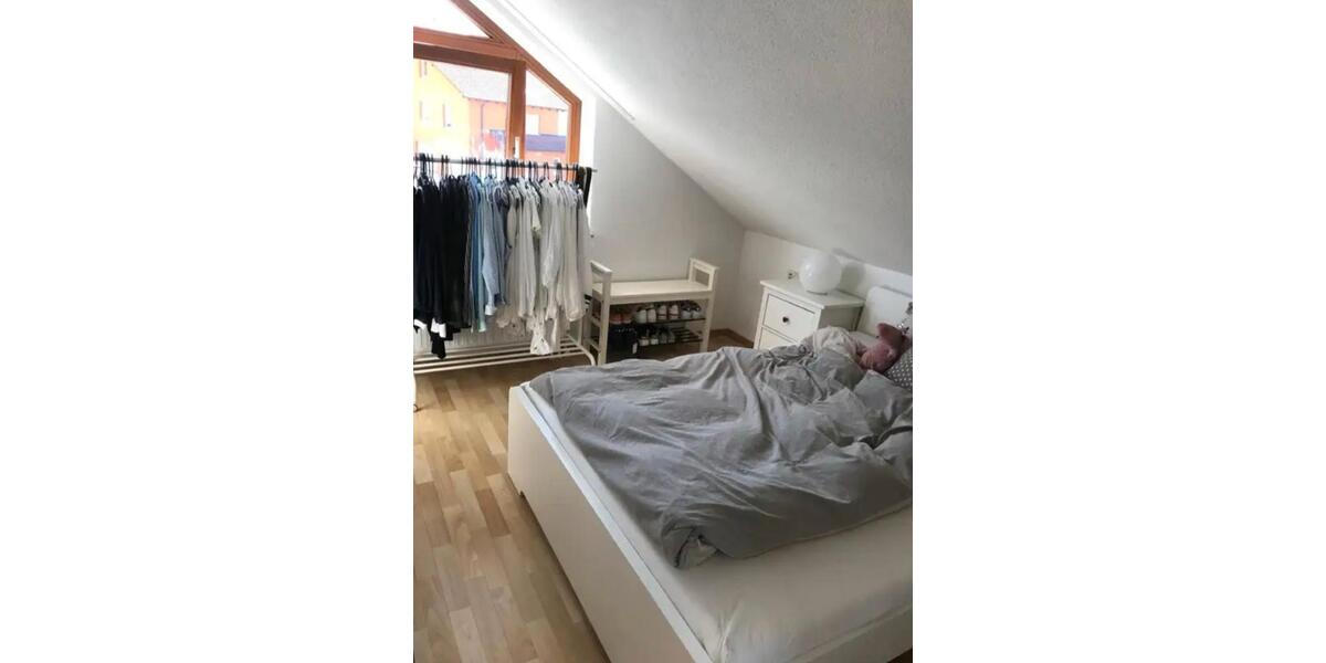 Dachgeschoßwohnung Ellhofen - 2 Zimmer, 39 m&sup2;, 750&euro; | Angebot:25638370