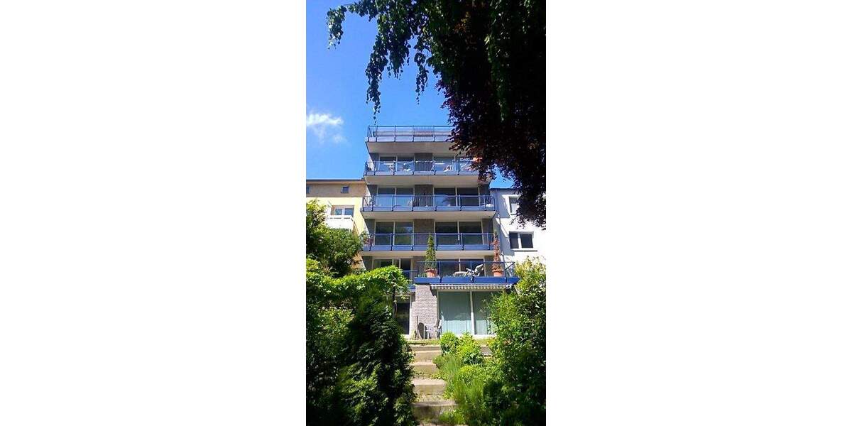 Etagenwohnung Hamburg Uhlenhorst - 3 Zimmer, 121 m&sup2;, 2.600&euro; | Angebot:25778932