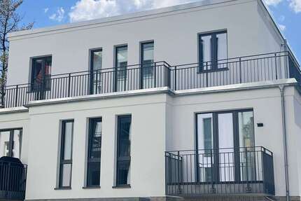 Wohnung zum Mieten in Berlin 1.741 € 80.98 m²
