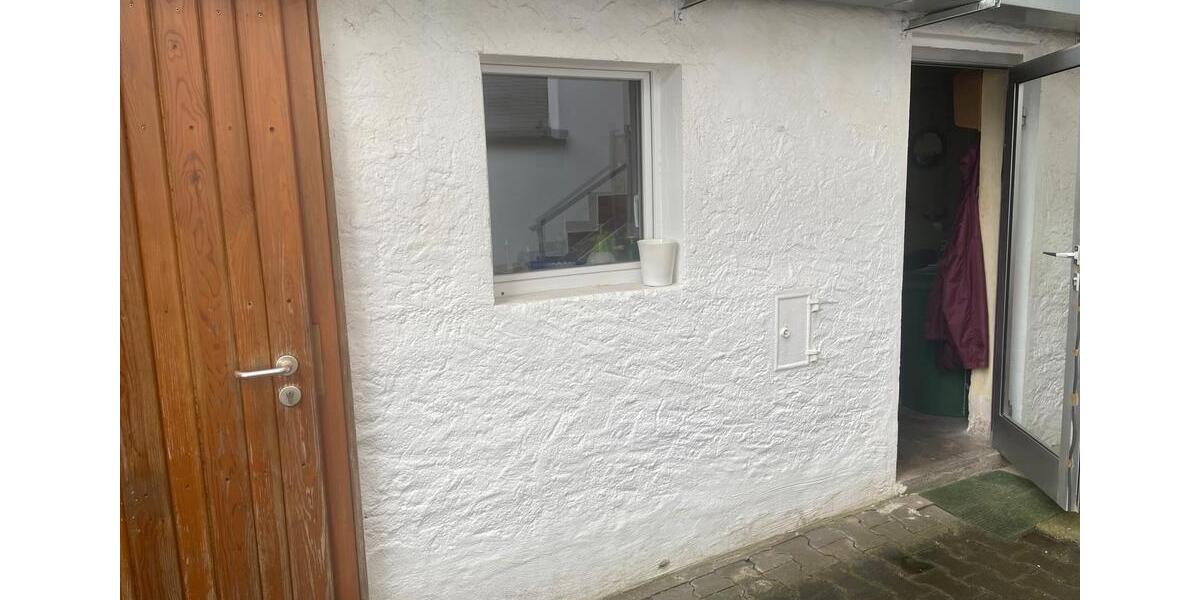 Etagenwohnung Eltmann - 4 Zimmer, 115 m&sup2;, 450&euro; | Angebot:25945376