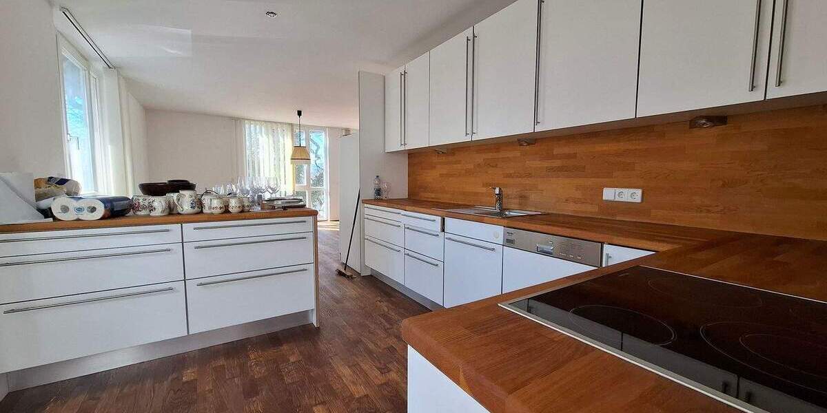 Etagenwohnung Ulm Mitte - 1 Zimmer, 110 m&sup2;, 1.280&euro; | Angebot:25916075
