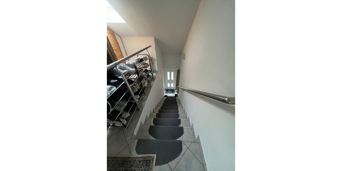 Dachgeschoßwohnung Herborn - 1 Zimmer, 90 m&sup2;, 850&euro; | Angebot:25947880