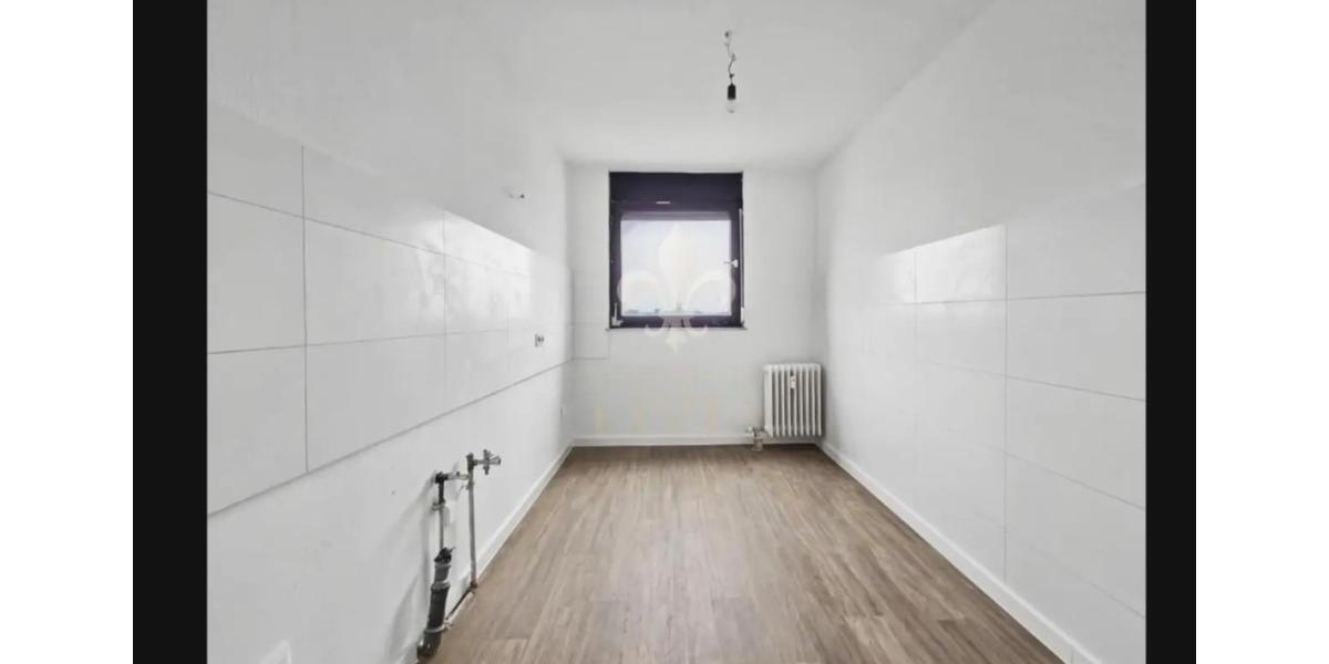 Etagenwohnung Ludwigshafen am Rhein - 4 Zimmer, 95 m&sup2;, 1.150&euro; | Angebot:25856147