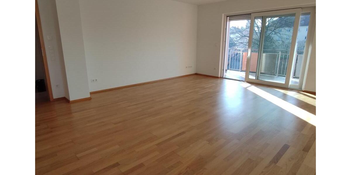 Dachgeschoßwohnung Passau Mühltal - 3 Zimmer, 98 m&sup2;, 1.000&euro; | Angebot:24678580