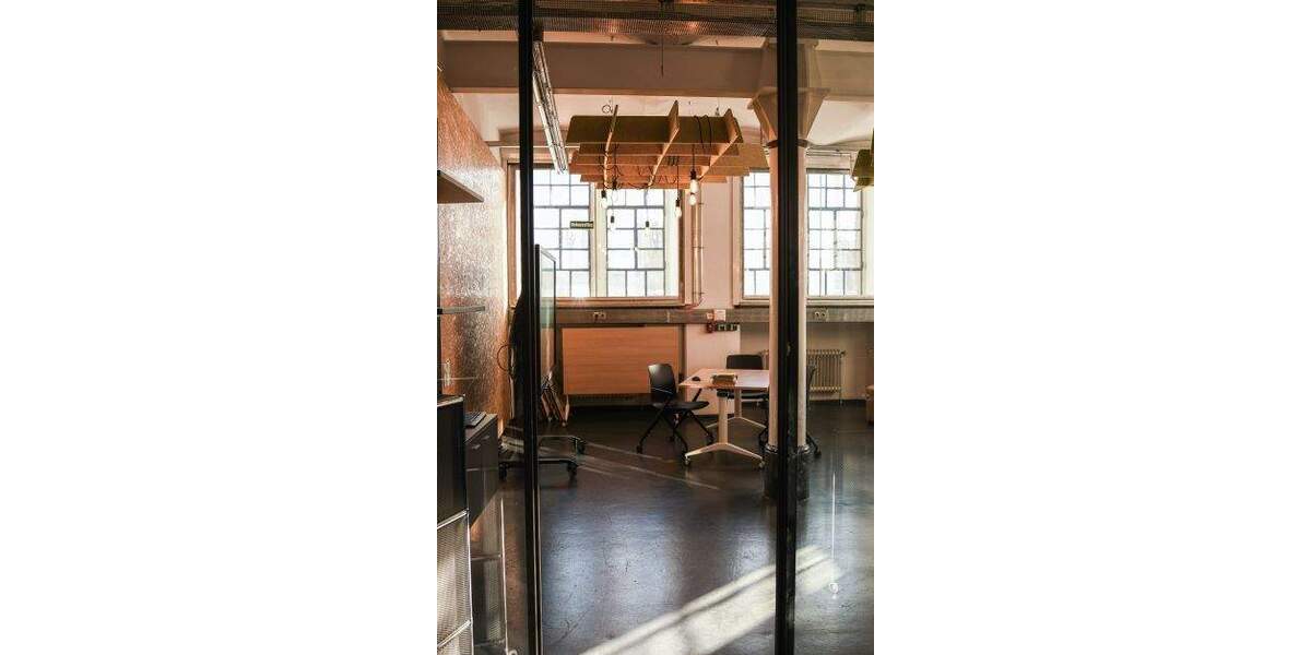 Historischer Backstein-Charme: Projekt-Meetingraum ganztags zimmer