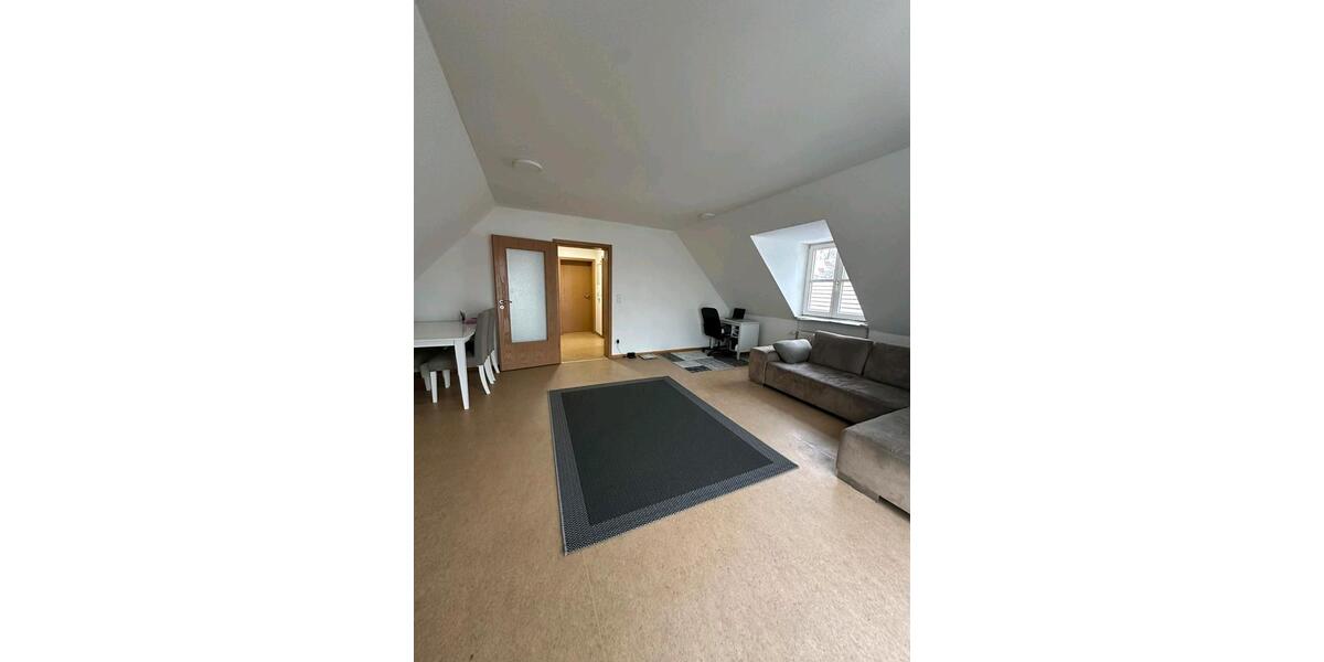 Dachgeschoßwohnung Rottenburg an der Laaber - 2 Zimmer, 65 m&sup2;, 940&euro; | Angebot:25146451