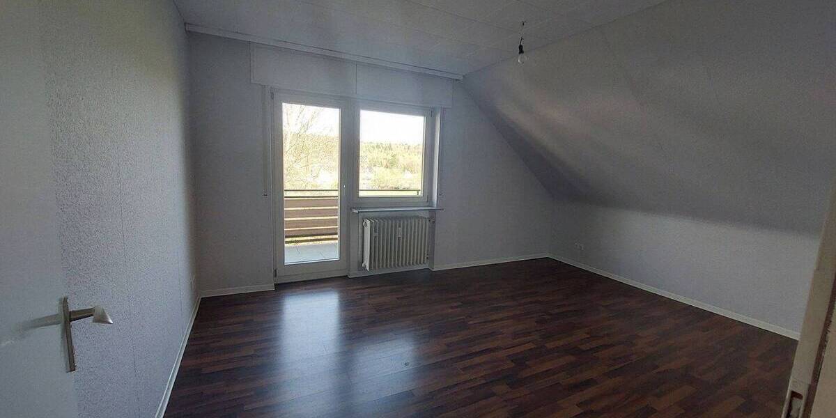 Etagenwohnung Bad Herrenalb Bernbach - 4 Zimmer, 90 m&sup2;, 810&euro; | Angebot:26187947