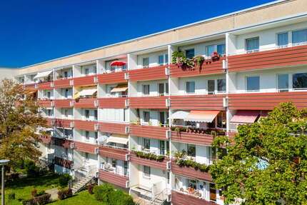 Wohnung Magdeburg Neustädter Feld - 2 Zimmer, 56 m&sup2;, 348&euro; | Angebot:26492595