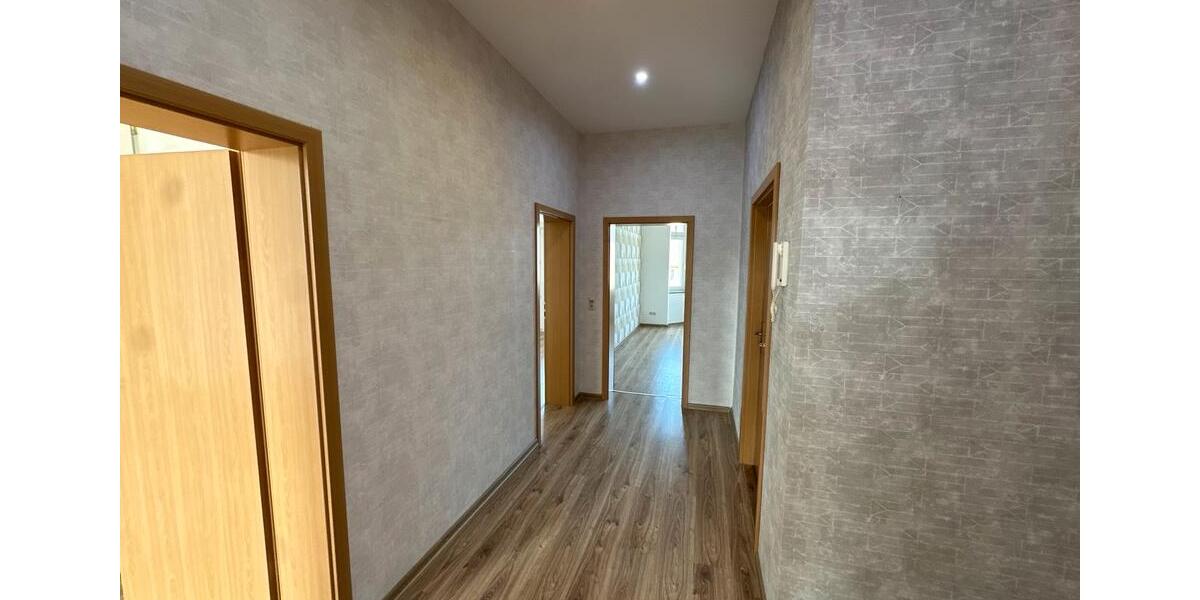 Etagenwohnung Greifswald - 4 Zimmer, 140 m&sup2;, 1.550&euro; | Angebot:26561644