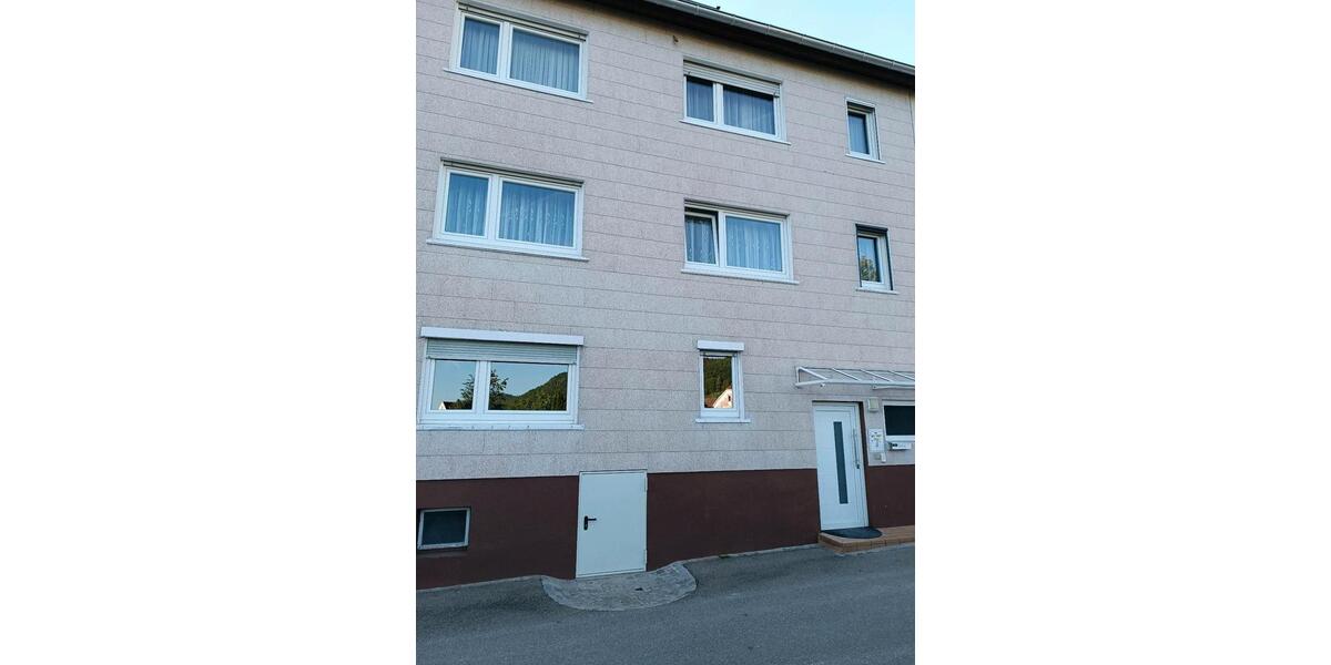 Erdgeschoßwohnung Albstadt Gemarkung Onstmettingen - 2 Zimmer, 65 m&sup2;, 440&euro; | Angebot:26694124