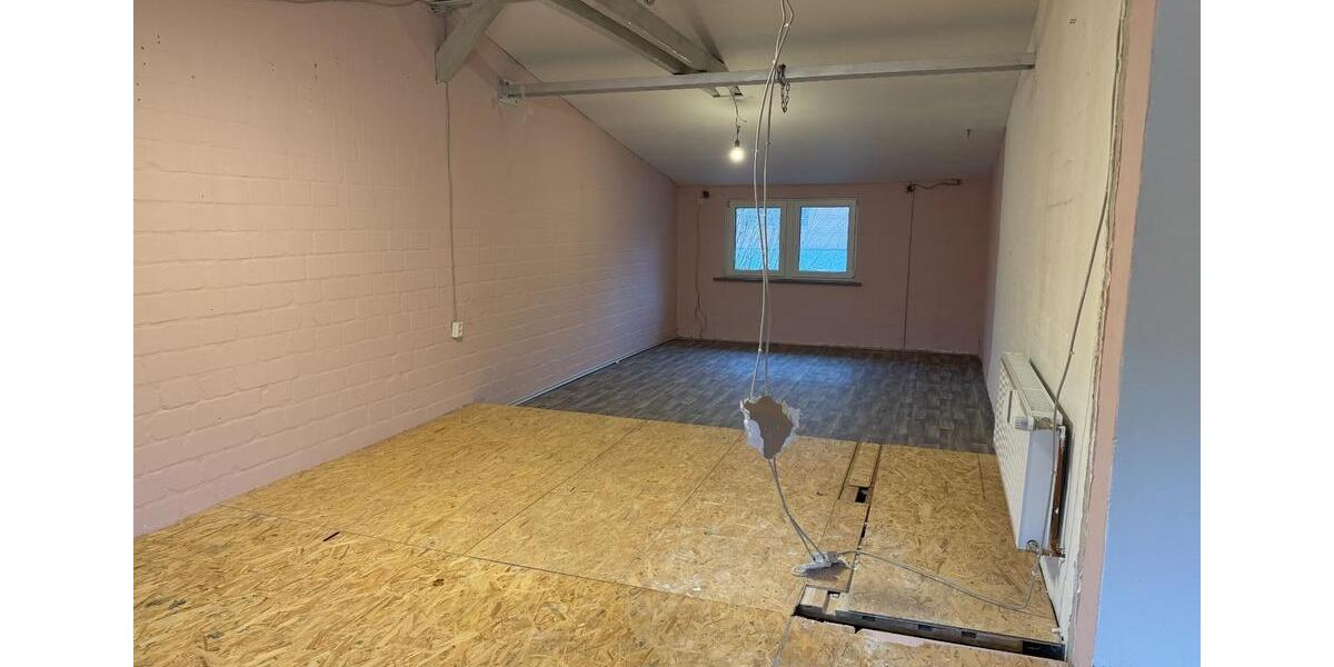 Etagenwohnung Trittau - 5 Zimmer, 186 m&sup2;, 1.800&euro; | Angebot:24540009