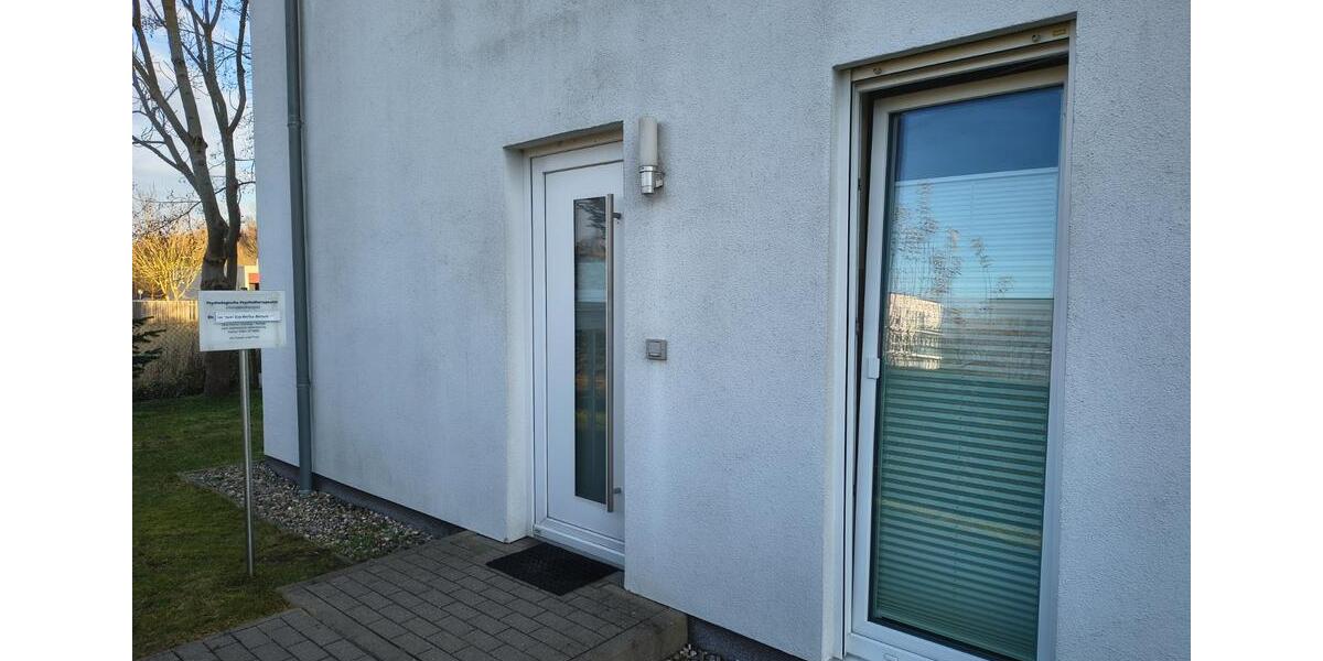 Erdgeschoßwohnung Güstrow - 2 Zimmer, 52 m&sup2;, 695&euro; | Angebot:25417431