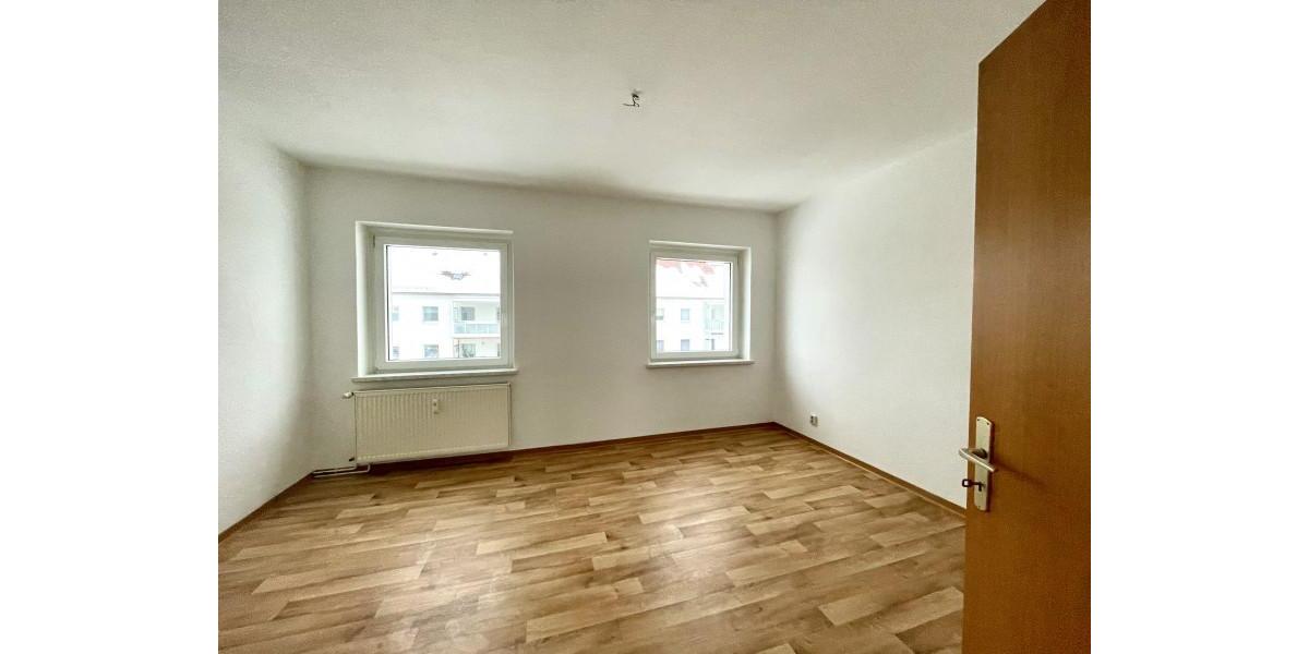 Etagenwohnung Bad Dürrenberg - 3 Zimmer, 66 m&sup2;, 415&euro; | Angebot:24864785