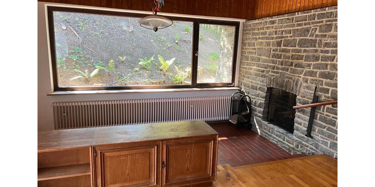 Einfamilienhaus Schleiden - 6 Zimmer, 220 m&sup2;, 2.500&euro; | Angebot:24706458