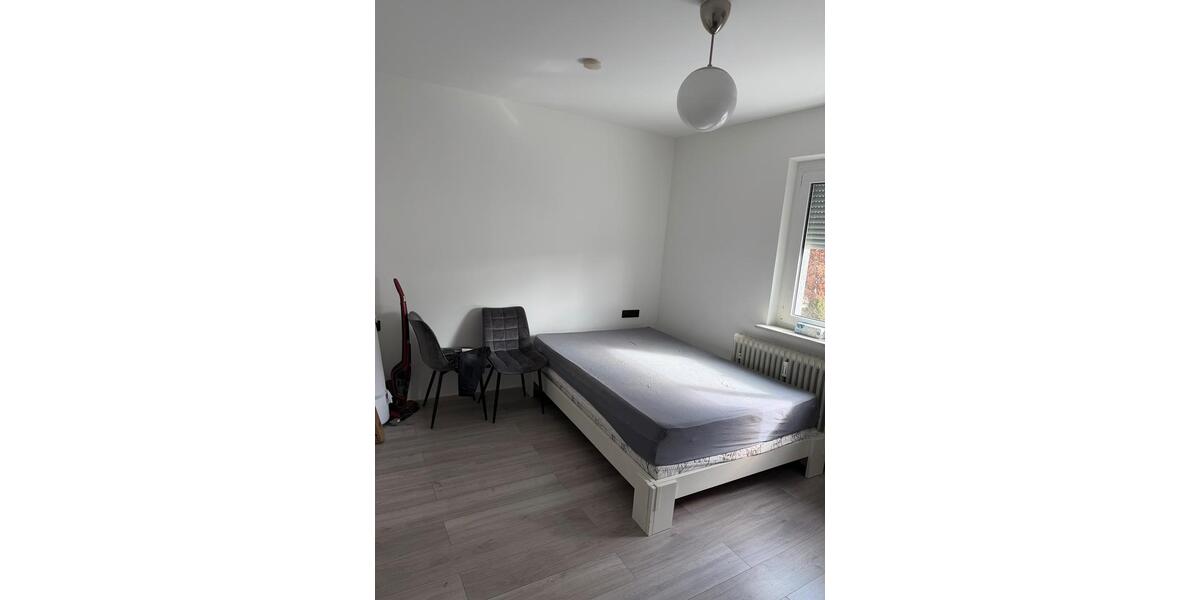 Etagenwohnung Aalen - 3 Zimmer, 70 m&sup2;, 1.400&euro; | Angebot:25390642
