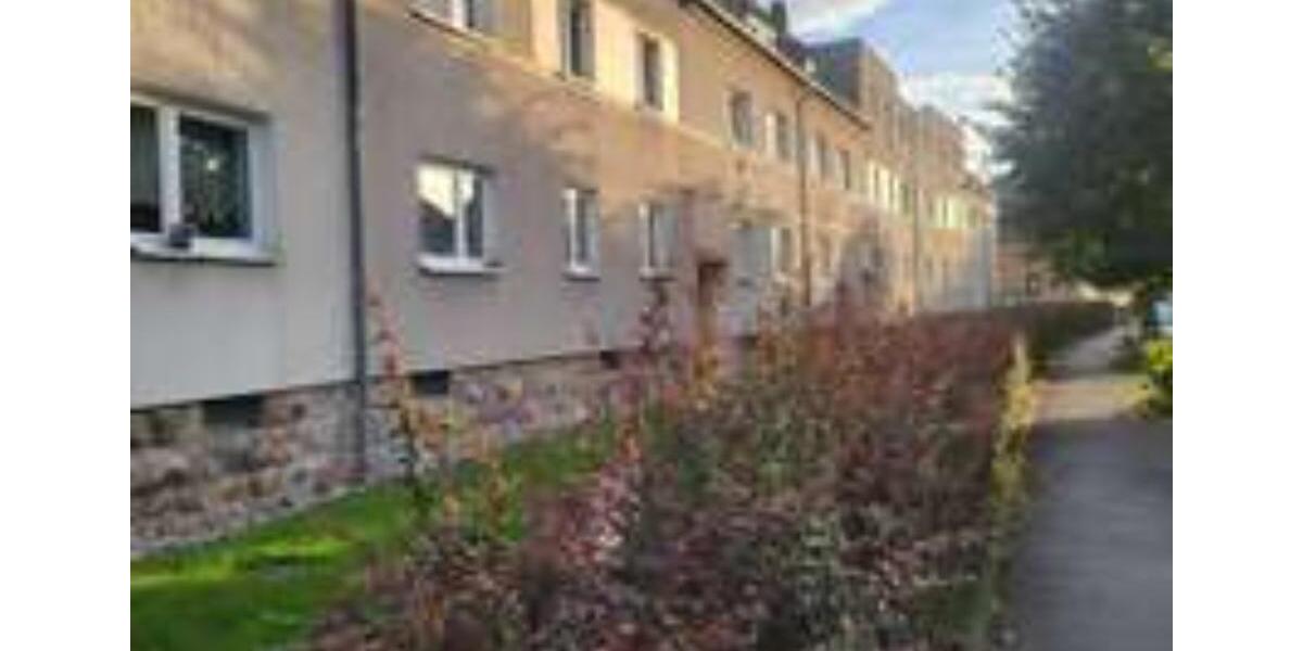 Etagenwohnung Flöha - 3 Zimmer, 67 m&sup2;, 300&euro; | Angebot:26048217