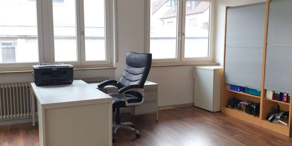 Büro in Fellbach 620 € 80 m² zimmer