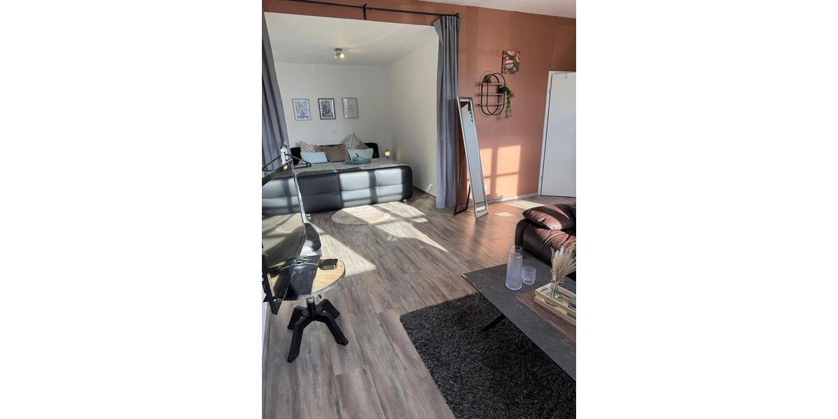 Hochparterre Schwarzenfeld - 1 Zimmer, 45 m&sup2;, 40&euro; | Angebot:23596358