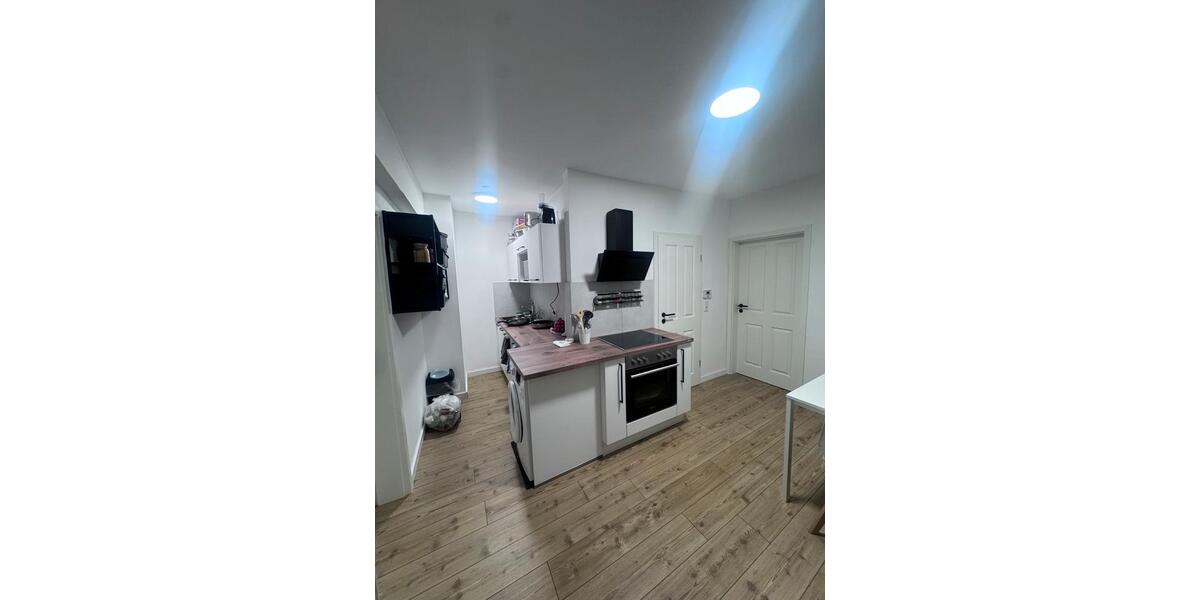 Wohnen auf Zeit Düsseldorf Düsseltal - 1 Zimmer, 18 m&sup2;, 575&euro; | Angebot:25136869