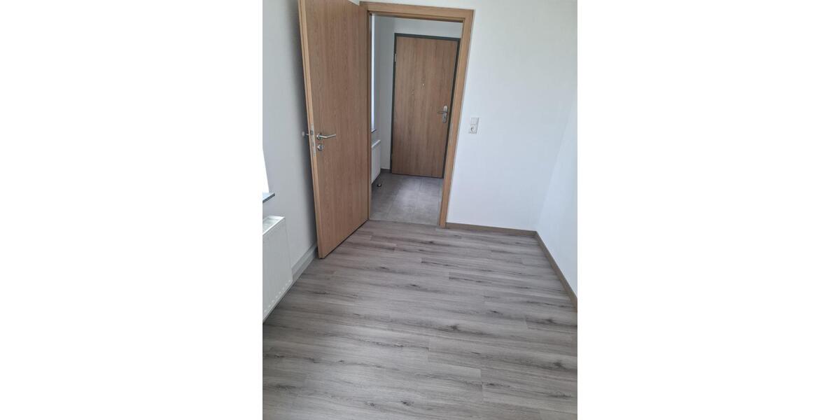 Etagenwohnung Großenhain - 2 Zimmer, 44 m&sup2;, 380&euro; | Angebot:26050458