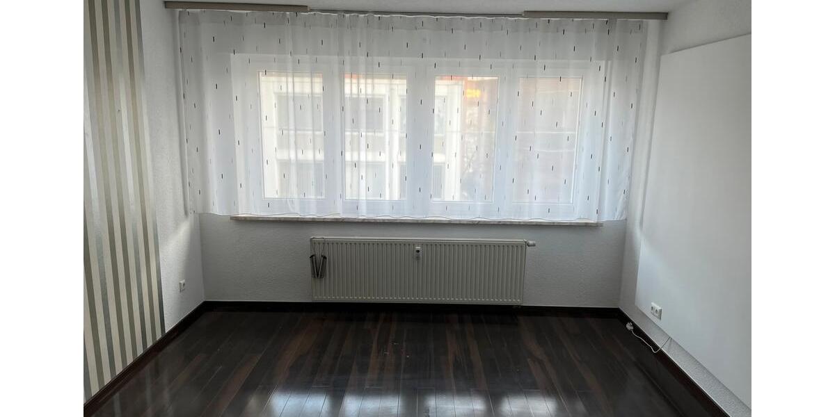 Etagenwohnung Siegen Weidenau - 3 Zimmer, 107 m&sup2;, 1.350&euro; | Angebot:25842747