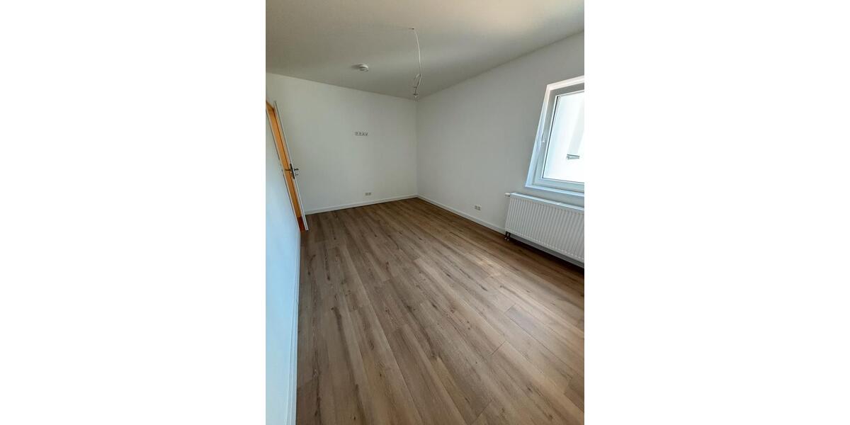 Etagenwohnung Lübbecke - 2 Zimmer, 70 m&sup2;, 735&euro; | Angebot:26612592