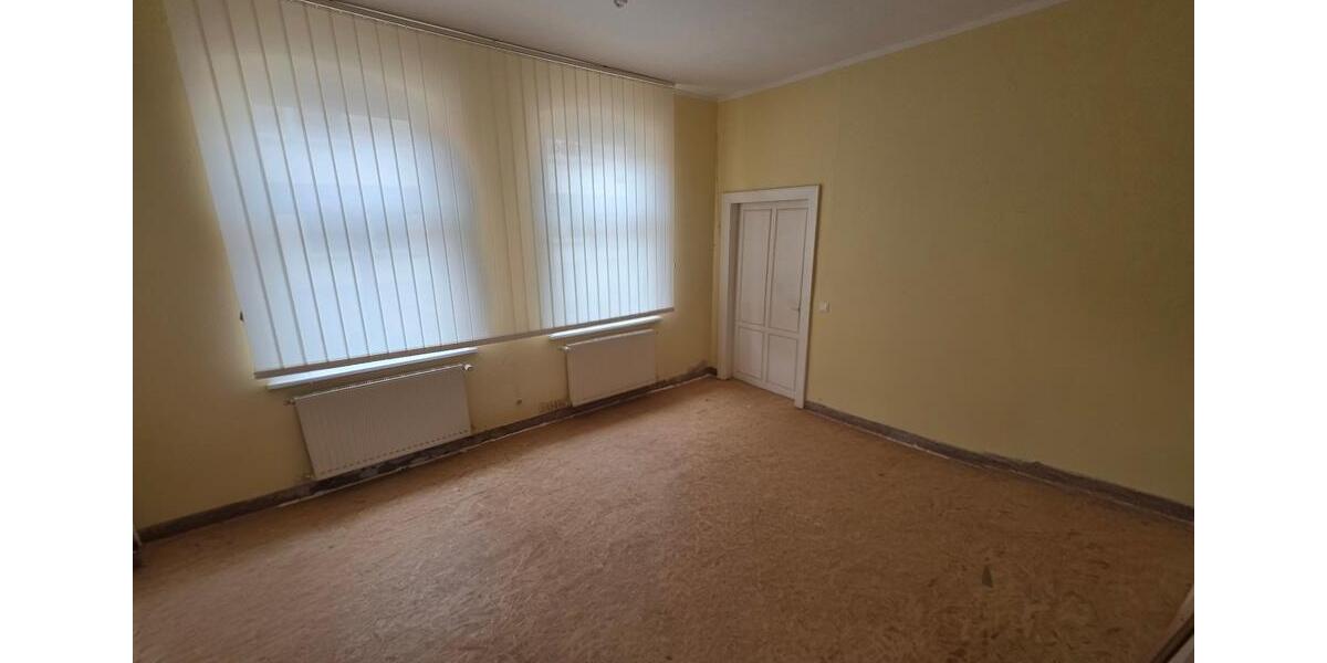 Etagenwohnung Laage - 6 Zimmer, 100 m&sup2;, 1.690&euro; | Angebot:26636289