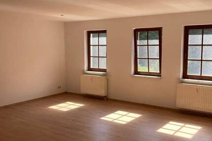 Wohnung Leisnig Fischendorf - 2 Zimmer, 68 m&sup2;, 299&euro; | Angebot:23957695