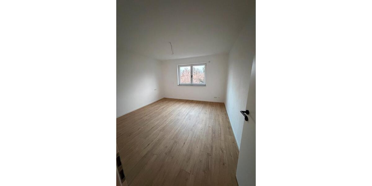 Etagenwohnung Memmingen - 4 Zimmer, 100 m&sup2;, 1.950&euro; | Angebot:24841808
