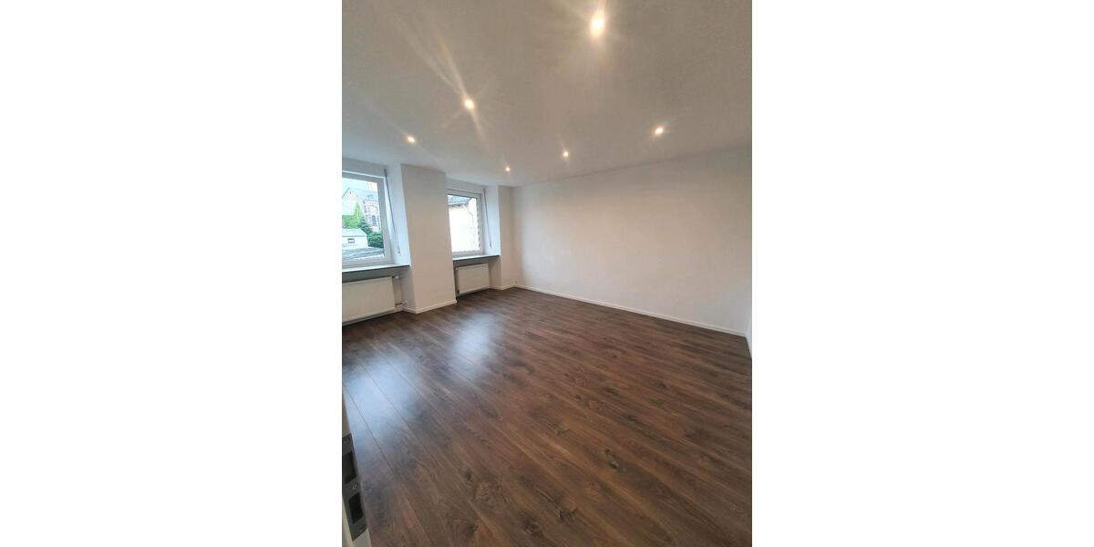 Etagenwohnung Lonnig - 4 Zimmer, 60 m&sup2;, 690&euro; | Angebot:24956646