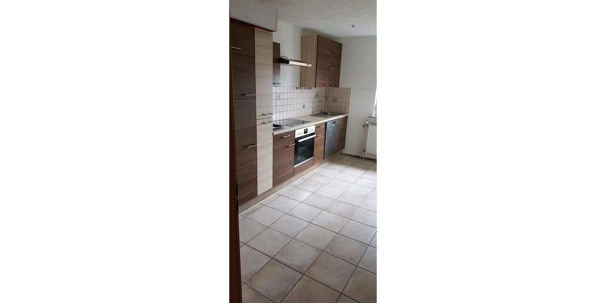 Erdgeschoßwohnung Burladingen - 3 Zimmer, 75 m&sup2;, 700&euro; | Angebot:26663455