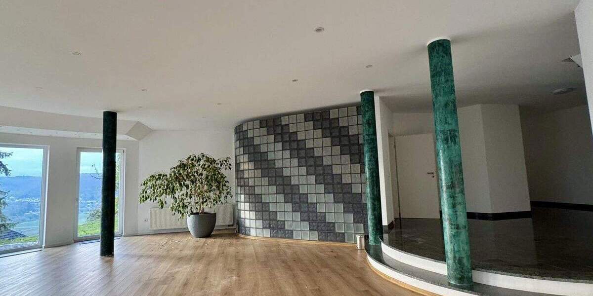 Einfamilienhaus Neckarzimmern - 6 Zimmer, 315 m&sup2;, 2.600&euro; | Angebot:24504270