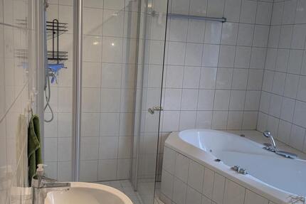 Wohnung Konstanz Dettingen-Wallhausen - 4 Zimmer, 90 m&sup2;, 1.500&euro; | Angebot:24782086