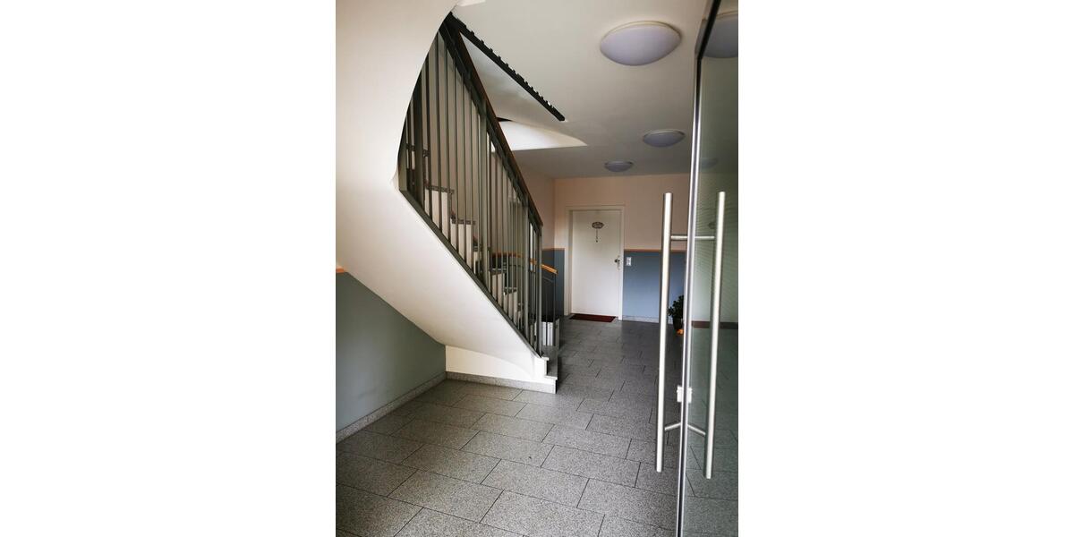 Etagenwohnung Senftenberg - 2.5 Zimmer, 71 m&sup2;, 745&euro; | Angebot:26439809