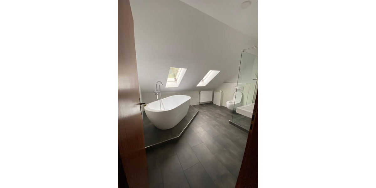 Wohnen auf Zeit Königswinter - 9.5 Zimmer, 20 m&sup2;, 590&euro; | Angebot:24571557